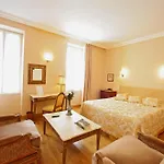 מלון Beau Site -